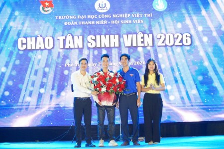 Trường Đại học Công nghiệp Việt Trì tưng bừng tổ chức chương trình Chào Tân sinh viên năm 2026